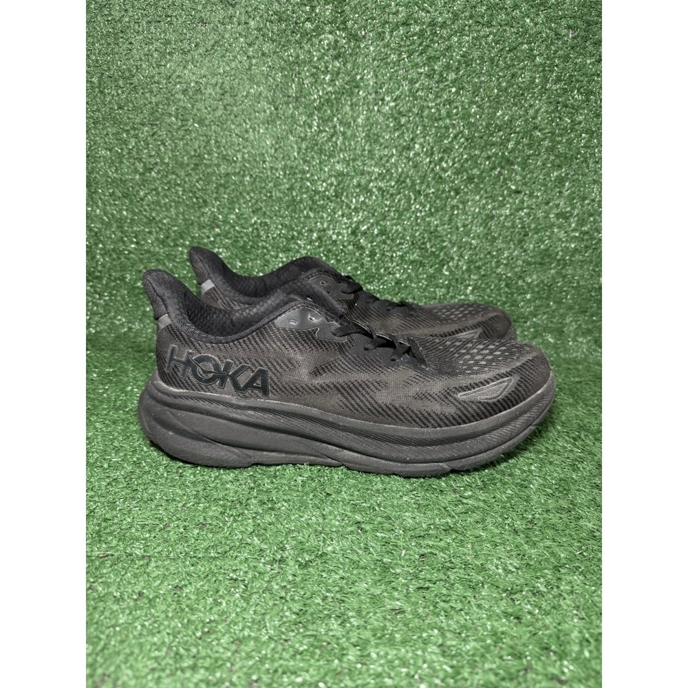Hoka One One Clifton 9 Mens Size 11 Black Running Shoes Athletic Gym Sneakers